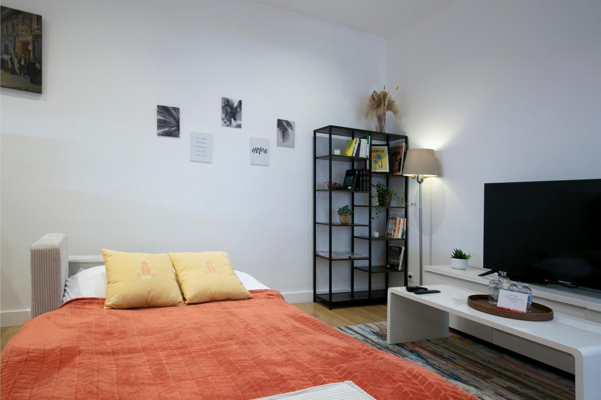 Warm 2 Bedrooms Apartement - C38 Parijs Buitenkant foto